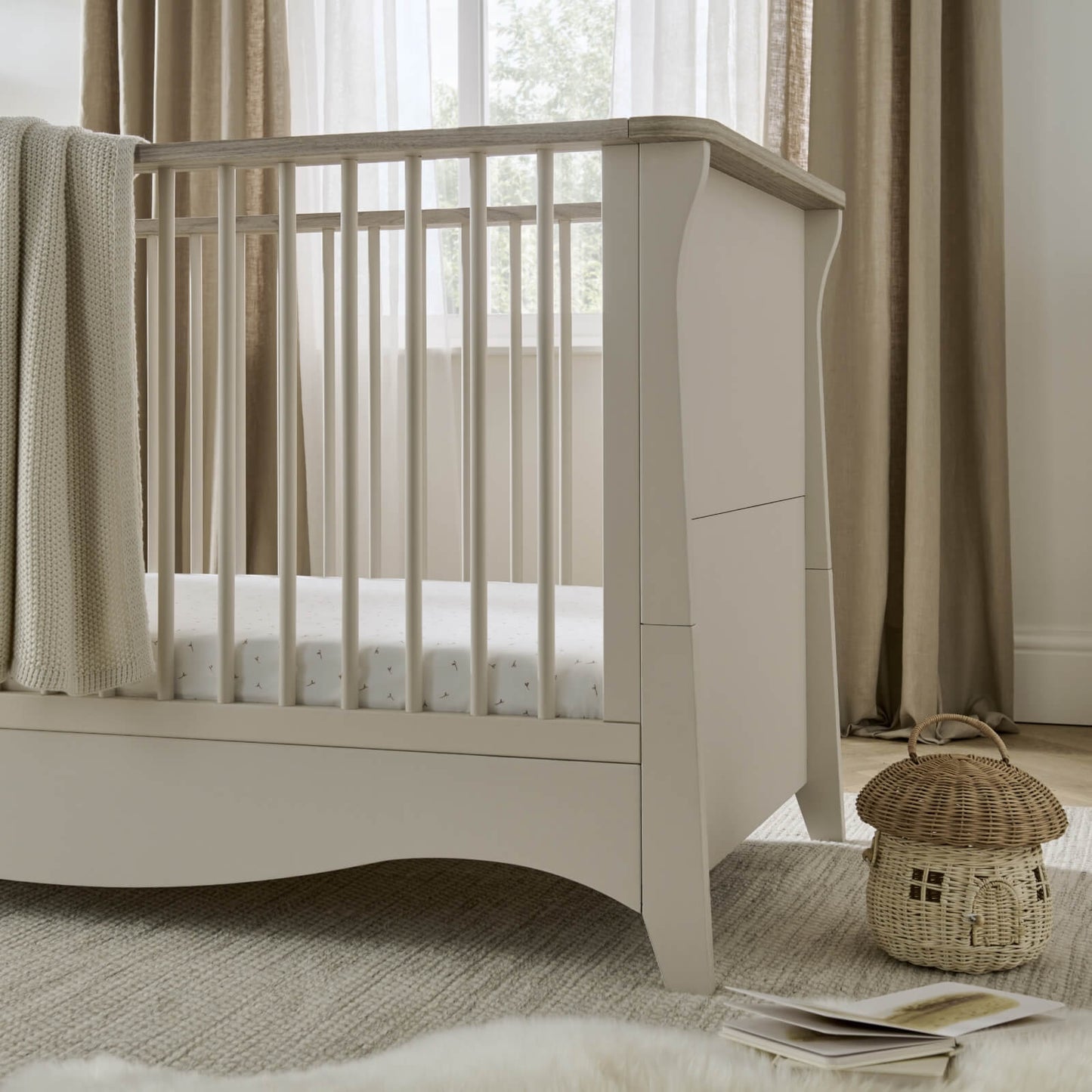 CuddleCo Clara 2pc Set 3 Drawer Dresser & Cot Bed - Cashmere/Ash