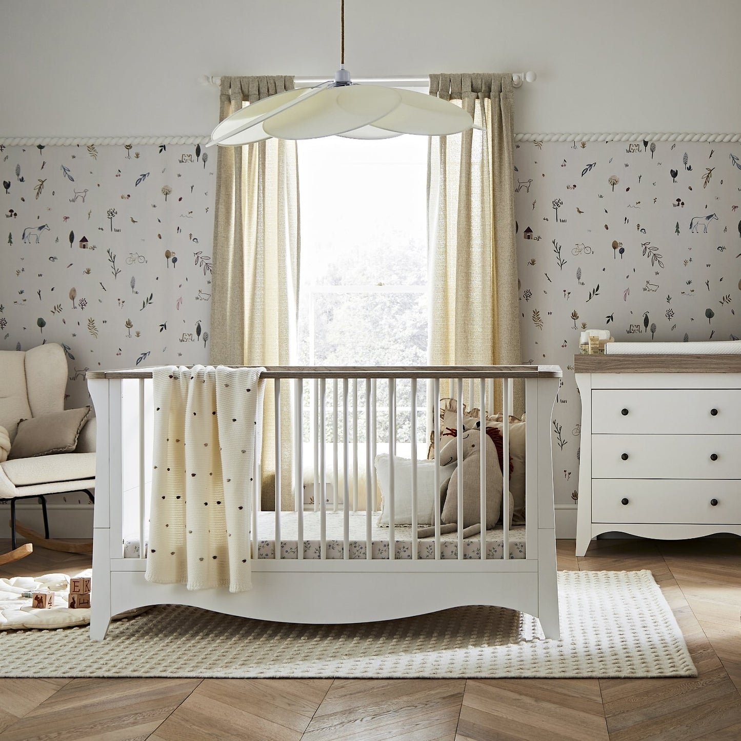 CuddleCo Clara 2pc Set 3 Drawer Dresser & Cot Bed - White/Ash