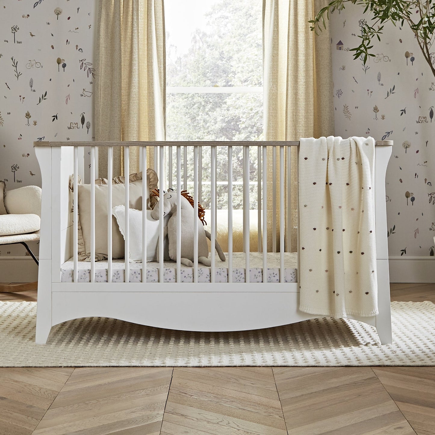 CuddleCo Clara 2pc Set 3 Drawer Dresser & Cot Bed - White/Ash