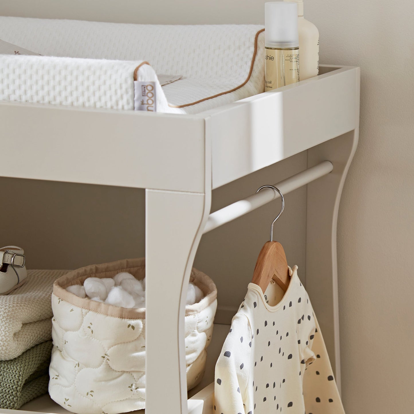 CuddleCo Clara Mini 2 Piece Changer and Cot Bed- Cashmere/Ash