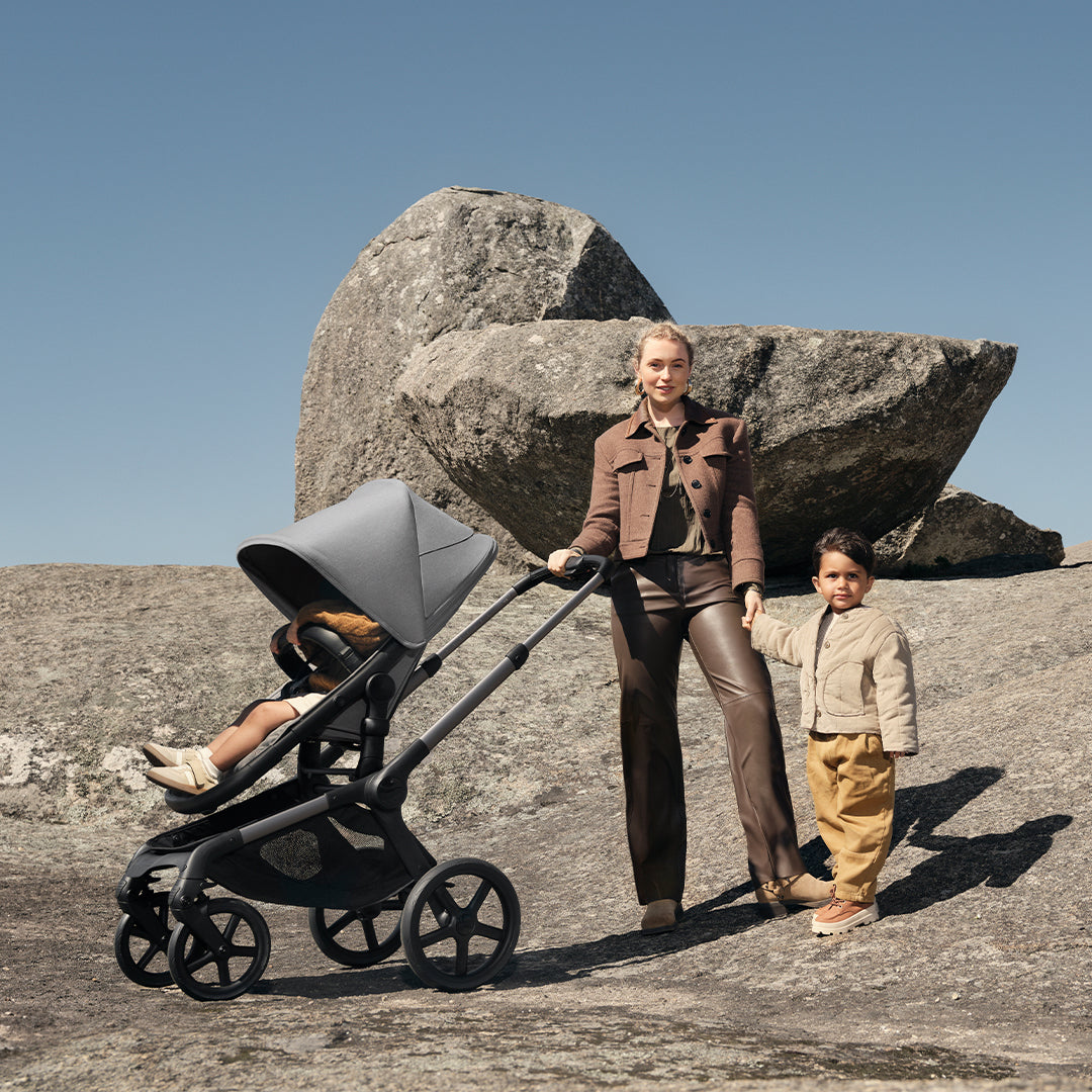 Bugaboo Fox 5 Renew Complete Pushchair Bundle & Free Bugaboo Giraffe Baby Rocker - Graphite/Moon-Grey