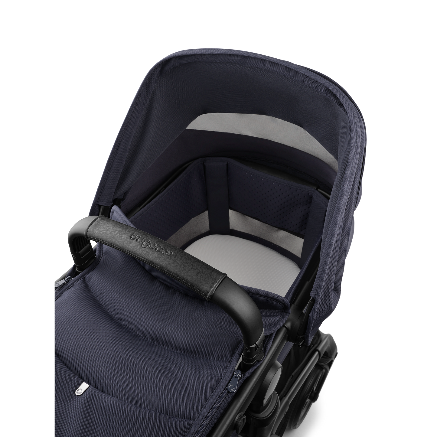 Bugaboo Fox 5 Renew Complete Pushchair Bundle & Free Bugaboo Giraffe Baby Rocker - Black/Deep Indigo